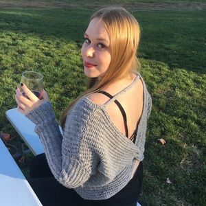 Meet your Posher, Katelyn